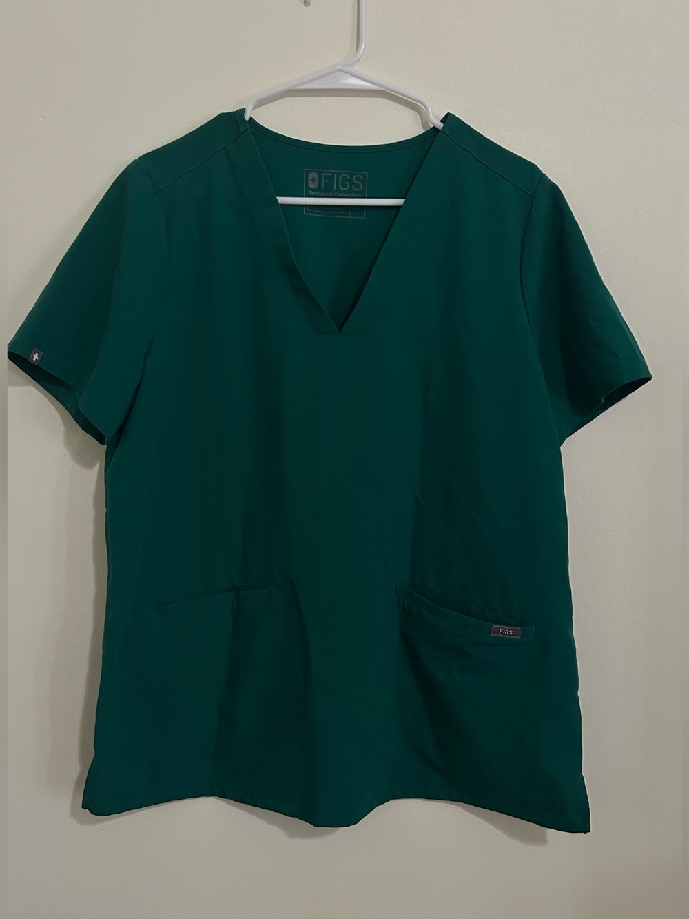 Figs Technical Collection Scrub Shirt Dark Green L